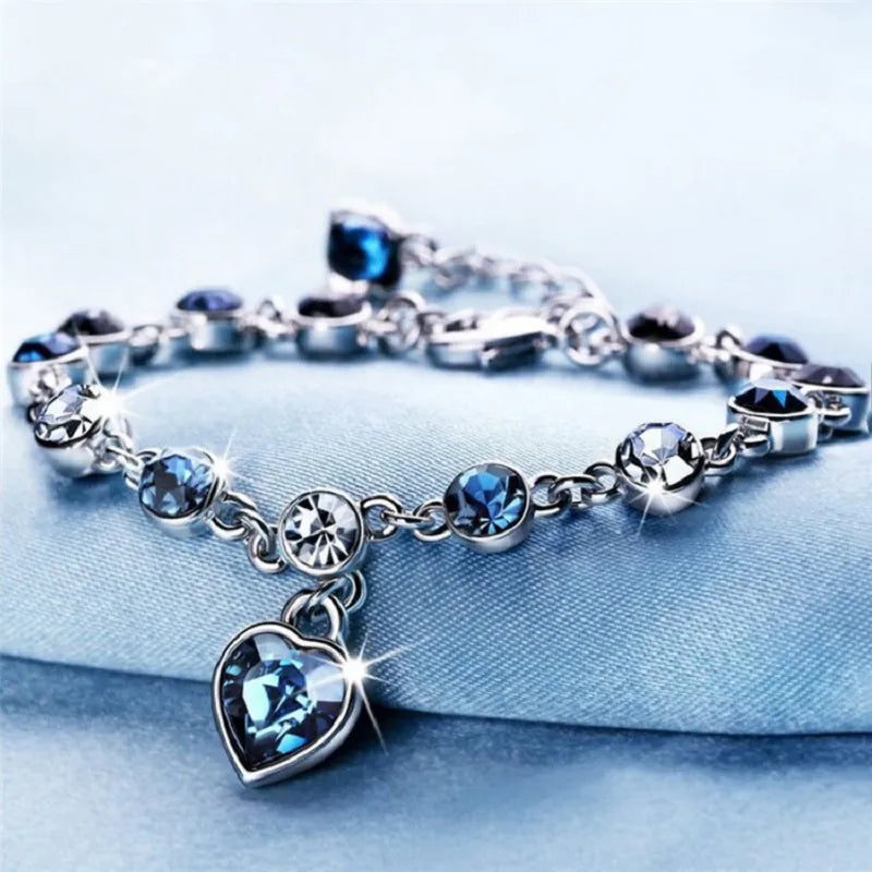 Pulseira Feminina Blue Destiny Cristal Azul de Coração da Xcompras. IMPERDÍVEL